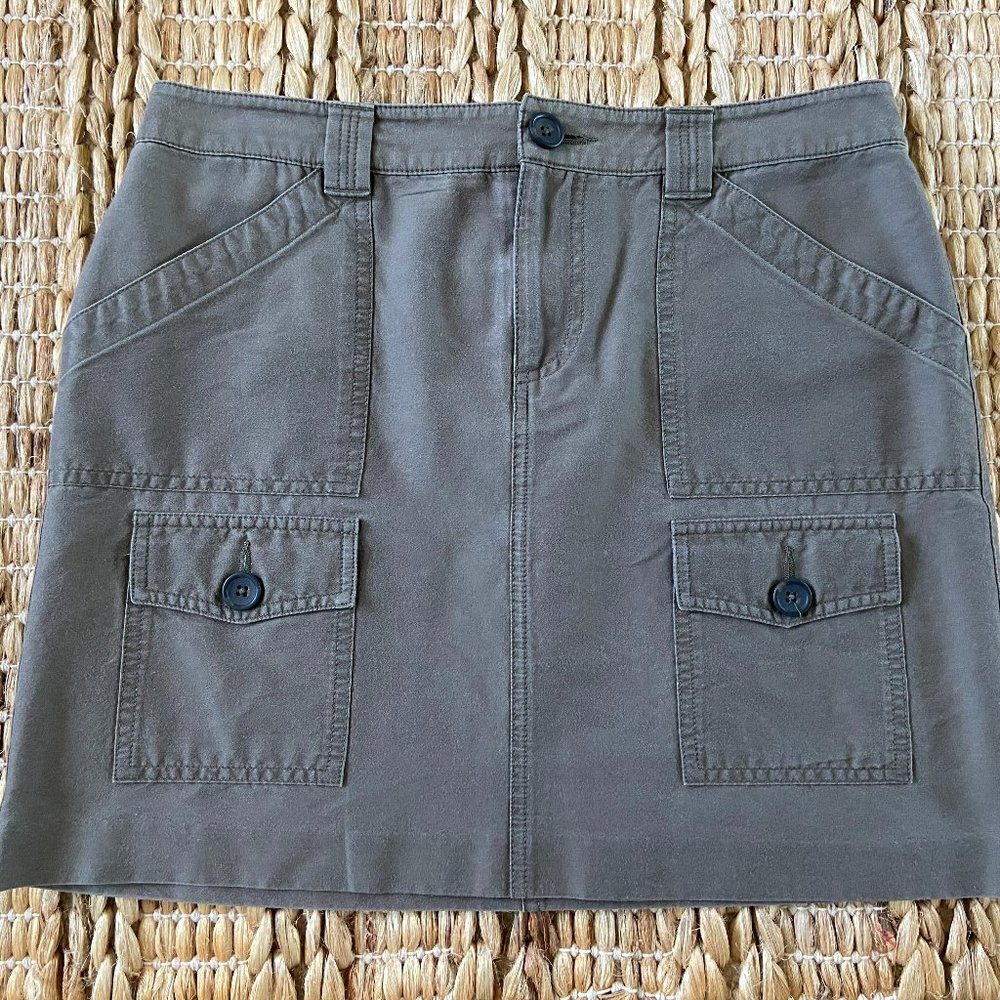 Banana Republic Short Olive Green Cargo Skirt